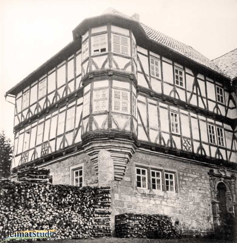 Keudelstein - Wohnhaus mit Erker und Portaleingang